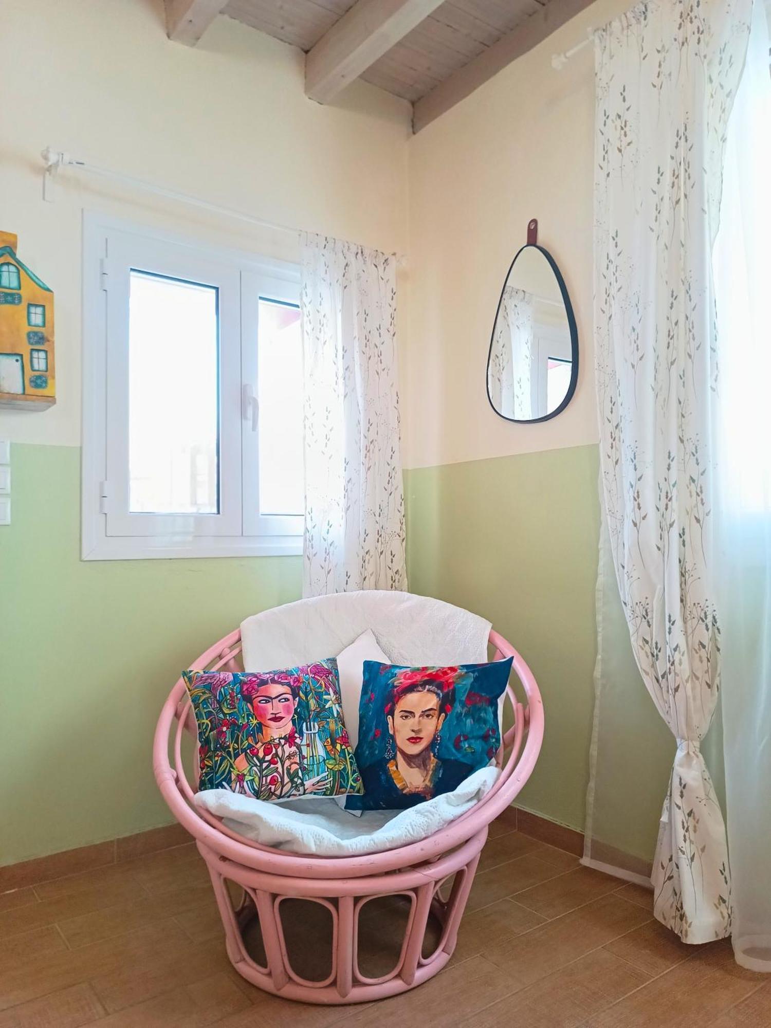 فيلا "Wonderland" Nest نافبليو المظهر الخارجي الصورة
